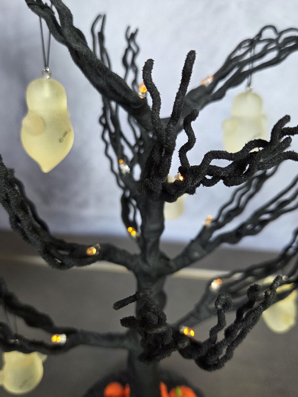 Vintage Hallmark Lighted Halloween Tree - Black Tabletop Pre-Lit Display - NWOT - Picture 3 of 7